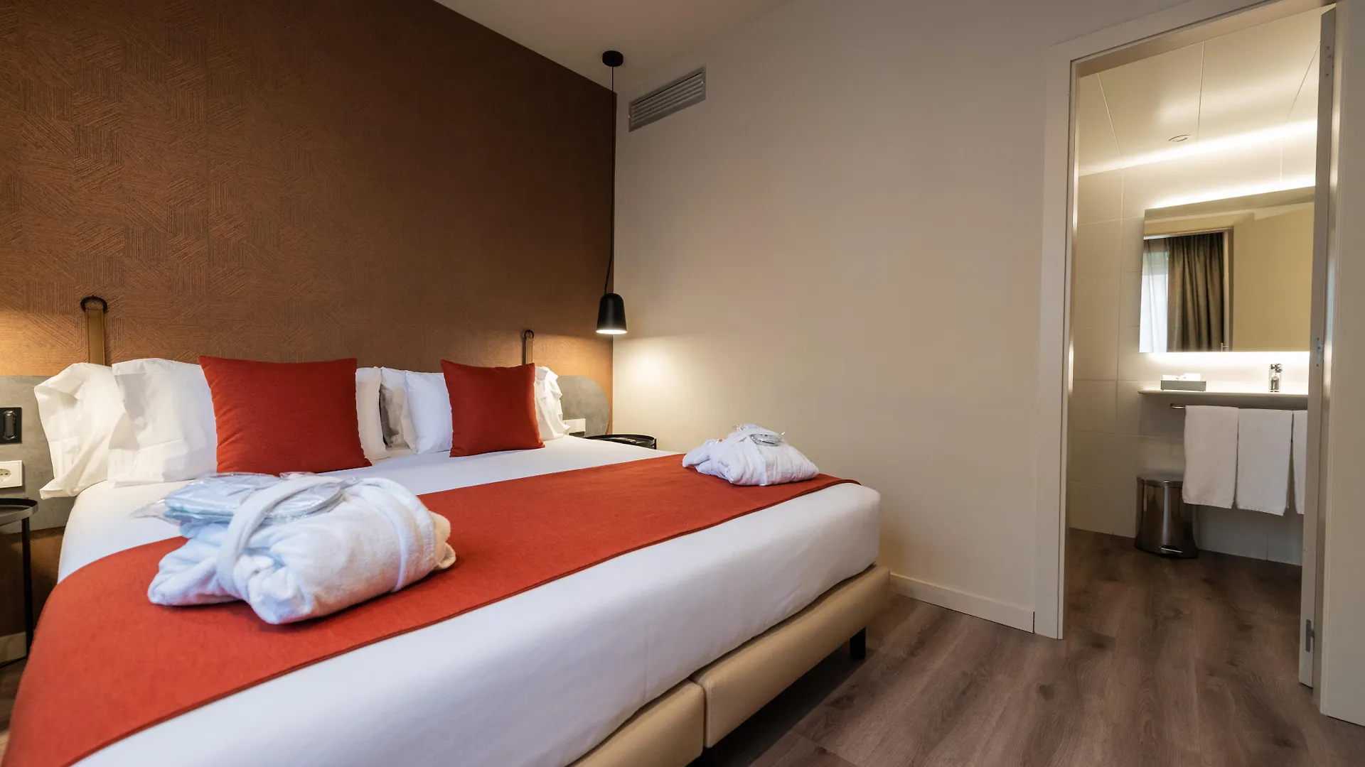 Atenea Rekord Suites برشلونة
