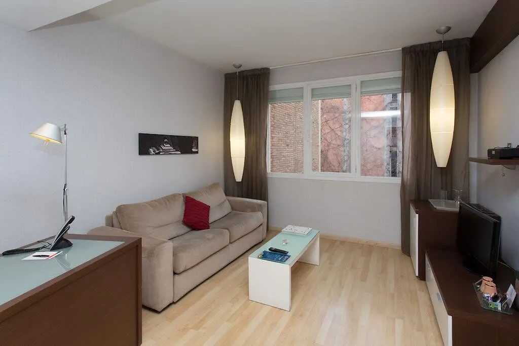 **** فندق Atenea Rekord Suites برشلونة إسبانيا