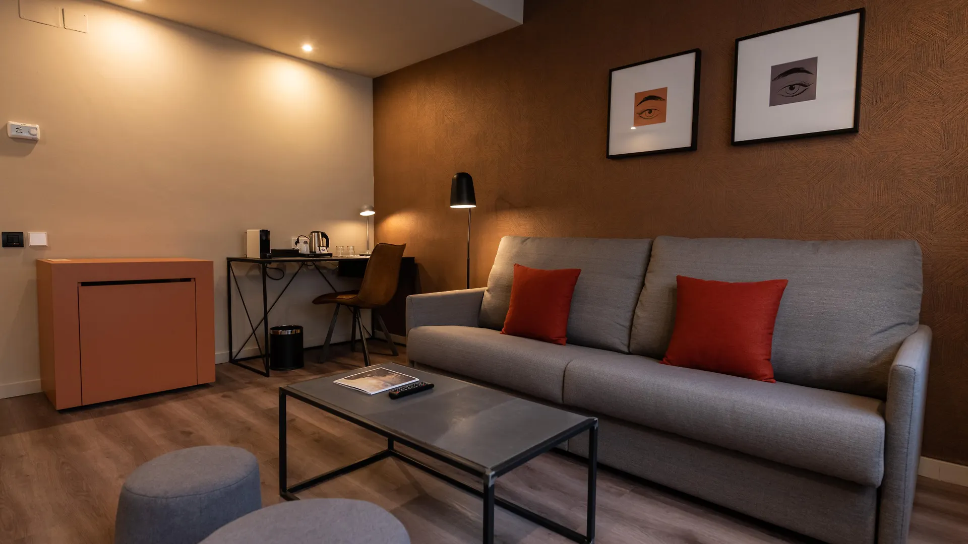 Hotel Atenea Rekord Suites Barcelona