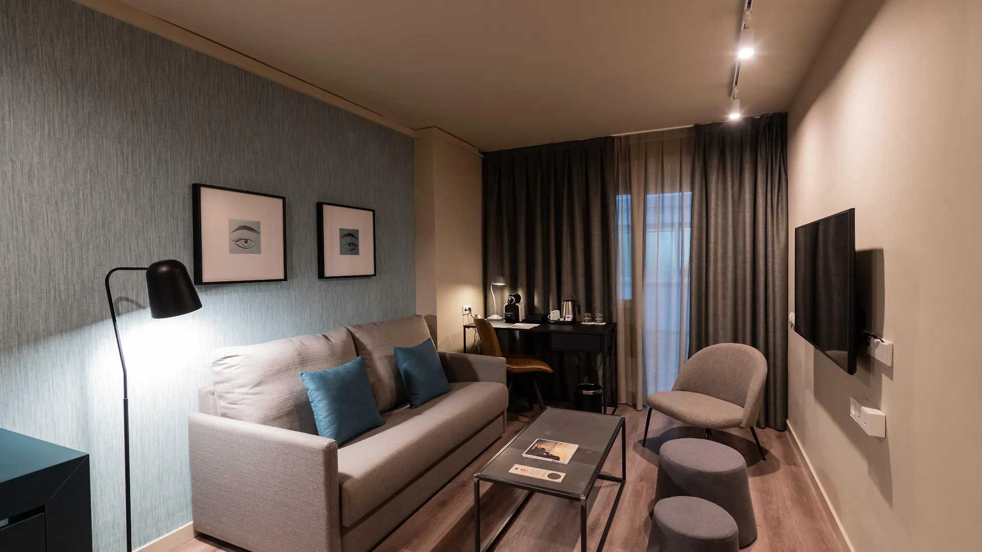Atenea Rekord Suites Barcelona