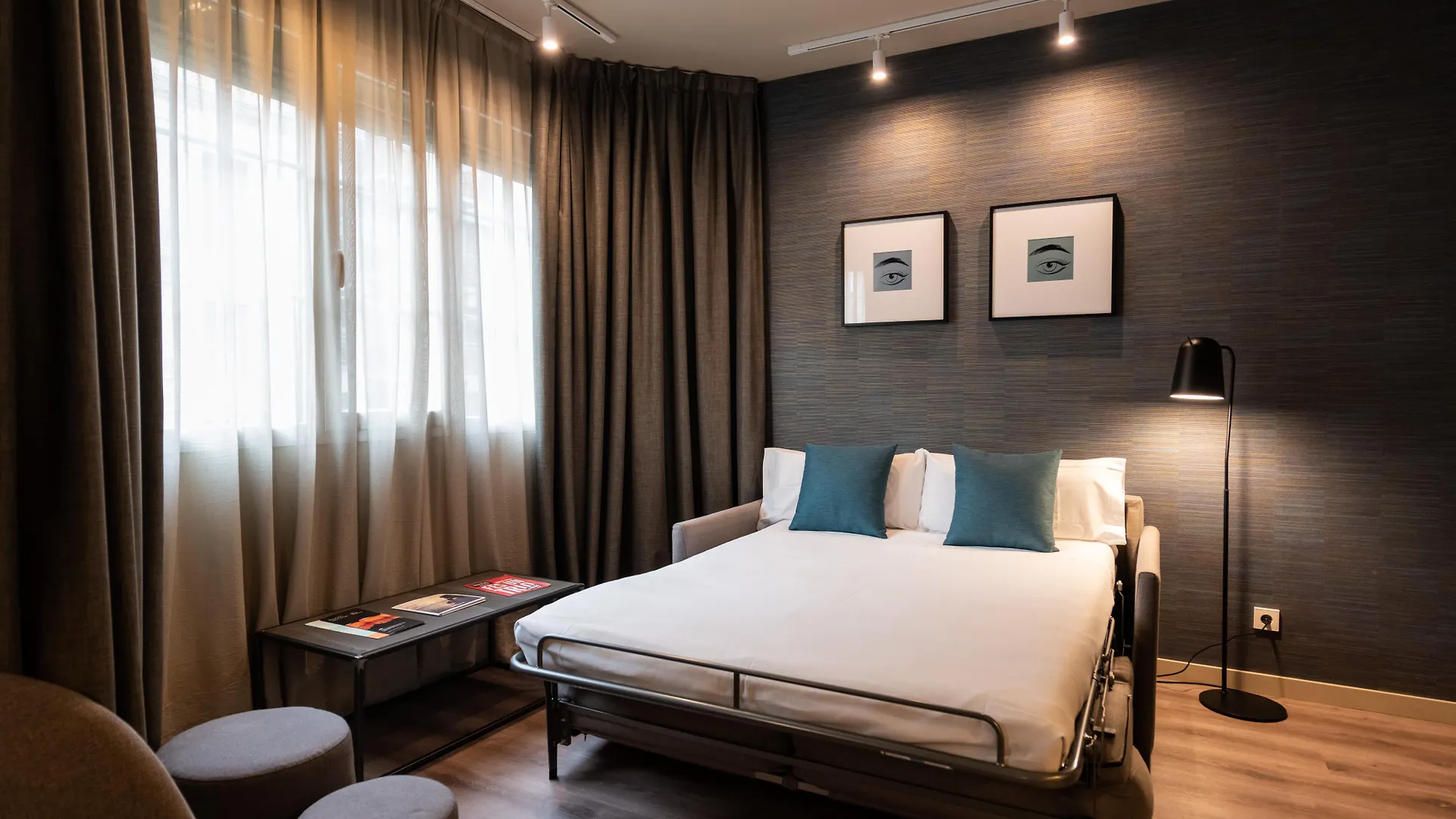 Atenea Rekord Suites Barcelona Spain