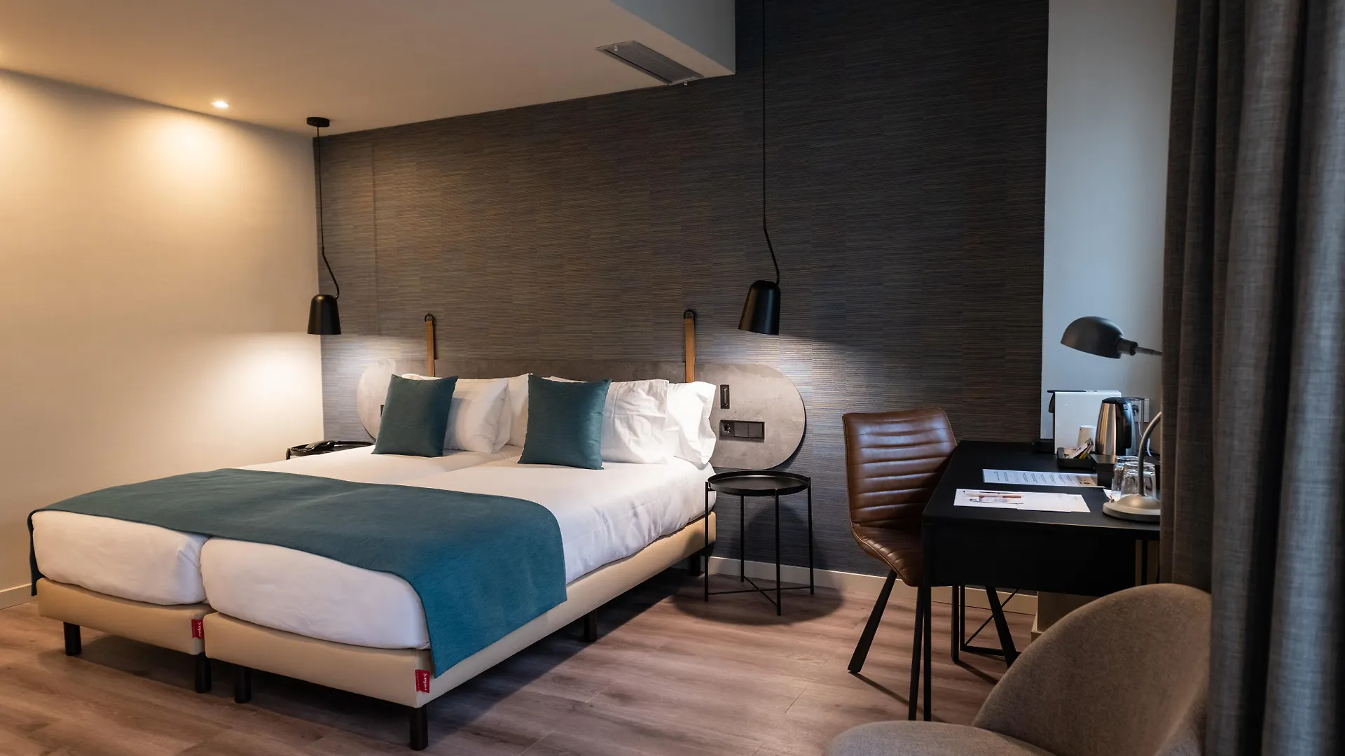Atenea Rekord Suites Barcelona Spain