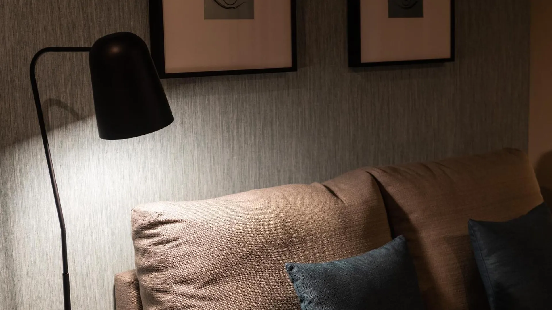 Atenea Rekord Suites Barcelona 4*,  Spain