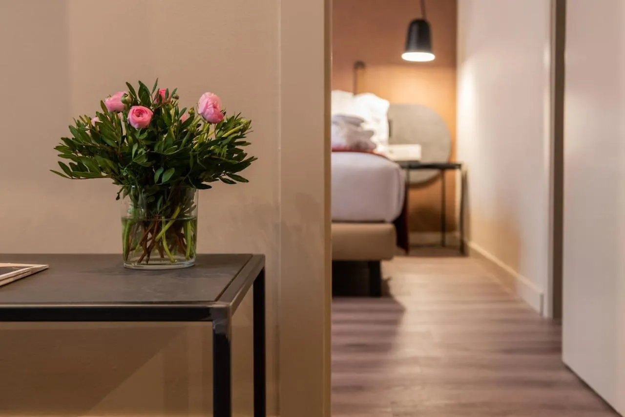Atenea Rekord Suites Barcelona 4*,  Spain