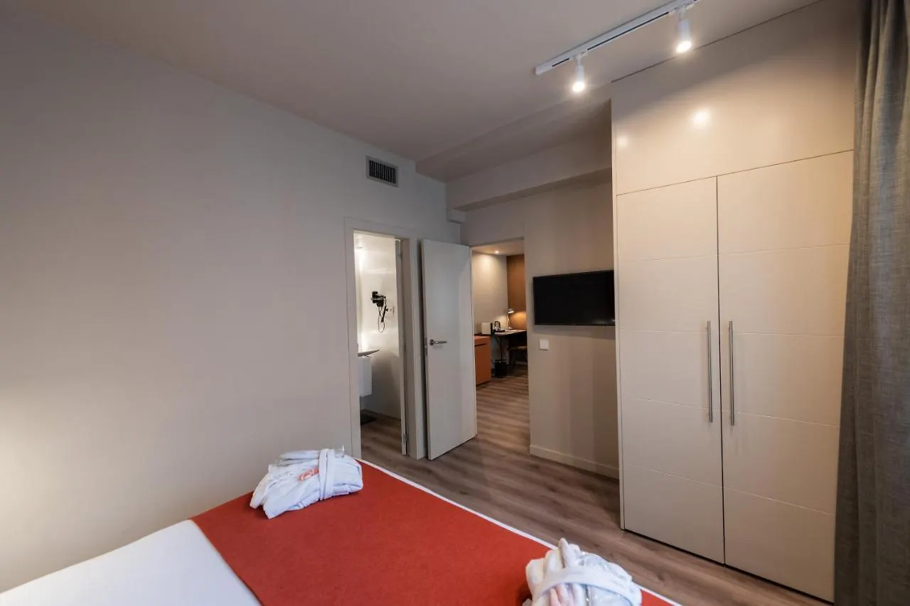 Atenea Rekord Suites Barcelona