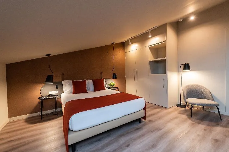 Atenea Rekord Suites Barcelona Spain