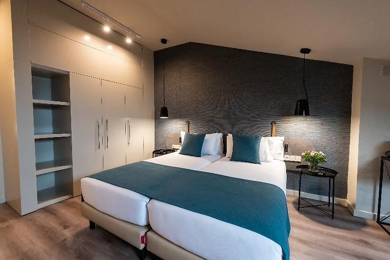 Atenea Rekord Suites Barcelona