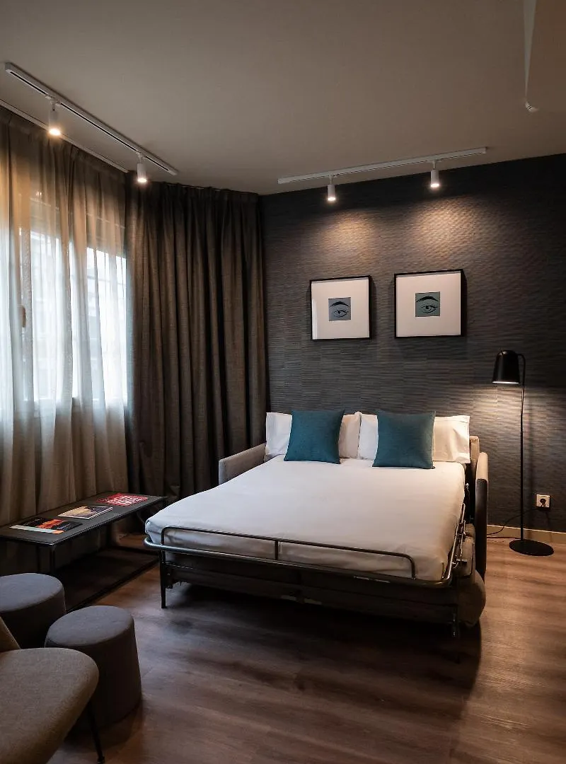 Atenea Rekord Suites Barcelona
