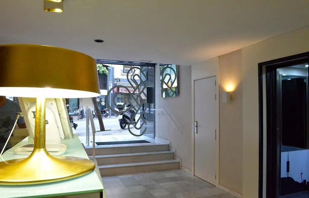 Atenea Rekord Suites Barcelona 4*,  Espanha